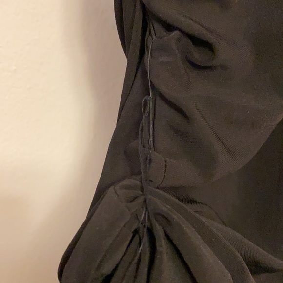 JS Collection gown - Picture 5 of 7